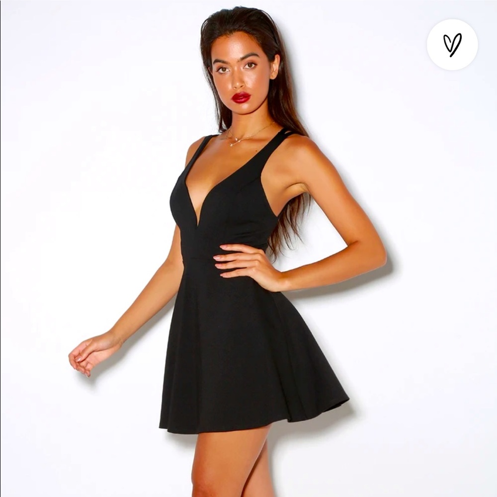 LULUS BLACK SHORT DRESS SIZE XS